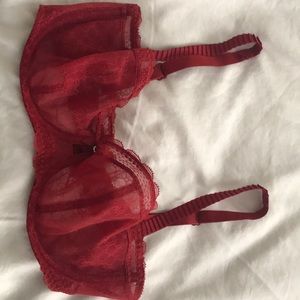 Chantelle 36D